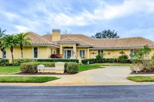 823 Carnoustie Dr, Venice, FL 34293 - Photo 1