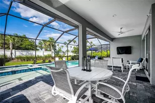 12462 Vieste Ct, Venice, FL 34293 - Photo 9