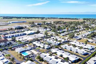 1018 Beach Manor Cir, Venice, FL 34285 - Photo 49