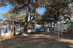 495 Burke Rd, Venice, FL 34293 - Photo 13