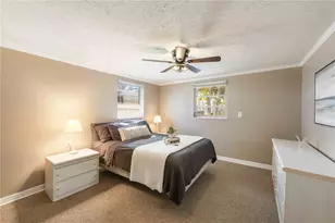 300 Field Ave E, Venice, FL 34285 - Photo 11