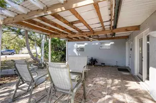 300 Field Ave E, Venice, FL 34285 - Photo 37