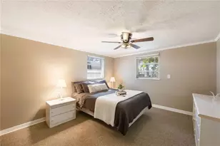 300 Field Ave E, Venice, FL 34285 - Photo 33