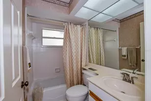 768 Harrington Lake Dr N, Venice, FL 34293 - Photo 25