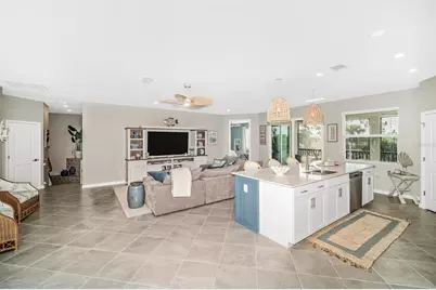 17740 Boracay Court #202, Venice, FL 34293 - Photo 7