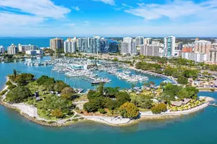 239 Cosmopolitan Ct, Sarasota, FL 34236 - Photo 27