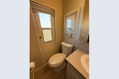 560 Lily Of The Valley Drive, Venice, FL 34293 - Photo 15