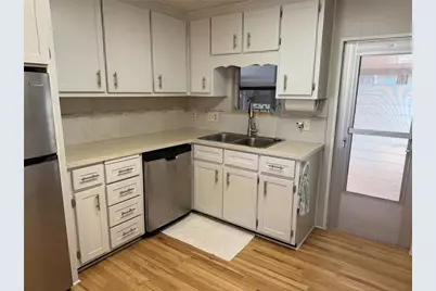 560 Lily Of The Valley Drive, Venice, FL 34293 - Photo 3