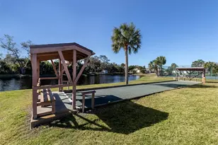 647 Foxwood Blvd, Englewood, FL 34223 - Photo 33