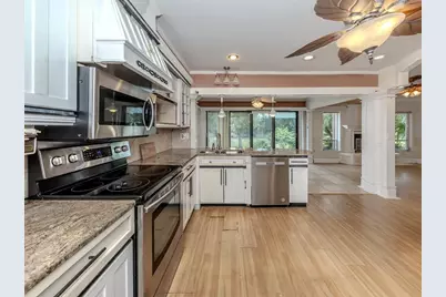 647 Foxwood Boulevard, Englewood, FL 34223 - Photo 13