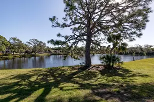 647 Foxwood Blvd, Englewood, FL 34223 - Photo 39