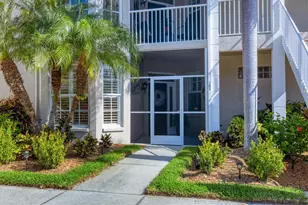 107 Woodbridge Dr, Venice, FL 34293 - Photo 3
