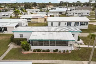 239 Inner Dr E, Venice, FL 34285 - Photo 45