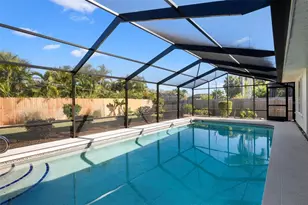 393 Flamingo Dr, Venice, FL 34285 - Photo 33