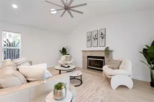 393 Flamingo Dr, Venice, FL 34285 - Photo 13