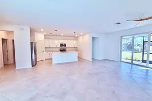 10995 Pinot Dr, Venice, FL 34293 - Photo 7