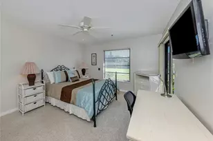 934 Capri Isles Blvd, Venice, FL 34292 - Photo 5