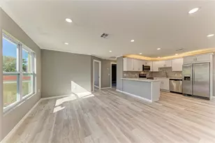 1316 Ridgewood Ave, Venice, FL 34285 - Photo 9