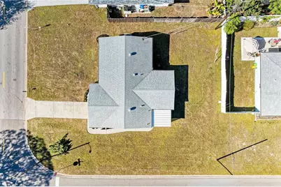 1316 Ridgewood Avenue, Venice, FL 34285 - Photo 37