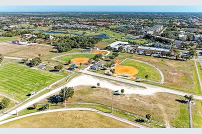 1316 Ridgewood Avenue, Venice, FL 34285 - Photo 45