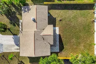 1290 Oxford Dr, Englewood, FL 34223 - Photo 55