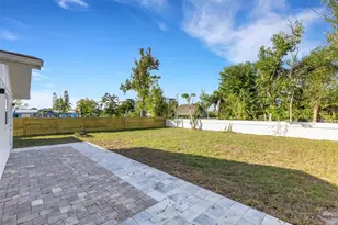 1290 Oxford Dr, Englewood, FL 34223 - Photo 49