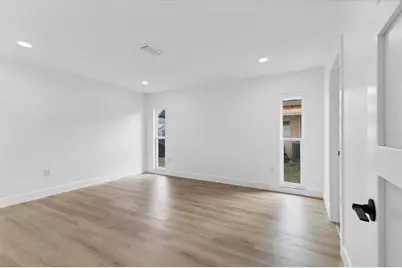 218 Alsace Avenue, Venice, FL 34293 - Photo 15