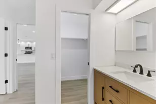 218 Alsace Ave, Venice, FL 34293 - Photo 23