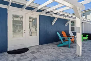 1360 Holiday Dr, Englewood, FL 34223 - Photo 3