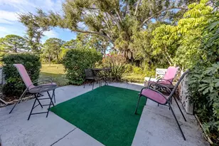 1002 Jolanda Cir, Venice, FL 34285 - Photo 7