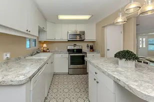 1002 Jolanda Cir, Venice, FL 34285 - Photo 23