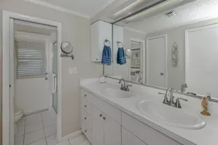 1002 Jolanda Cir, Venice, FL 34285 - Photo 29