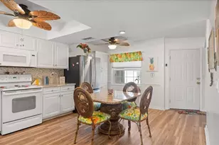 11644 SW Egret Cir, Lake Suzy, FL 34269 - Photo 3