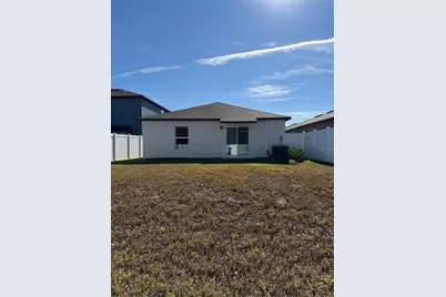 421 Royal Empress Drive, Ruskin, FL 33570 - Photo 3