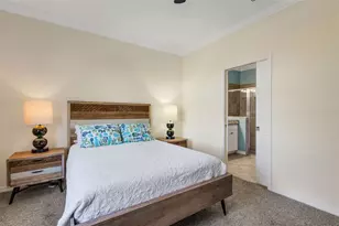 9840 Haze Dr, Venice, FL 34292 - Photo 21