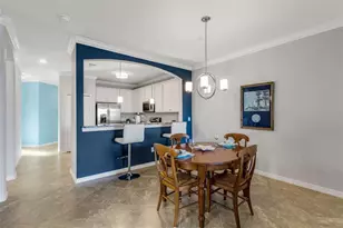 9840 Haze Dr, Venice, FL 34292 - Photo 13