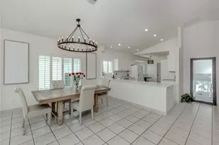 1311 Berkshire Ct, Venice, FL 34292 - Photo 9