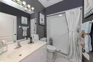 1311 Berkshire Ct, Venice, FL 34292 - Photo 19