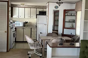 1890 Palm Springs St, Sarasota, FL 34234 - Photo 11