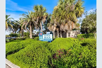 842 Nokomis Avenue S, Venice, FL 34285 - Photo 69