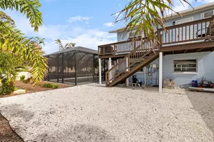 842 Nokomis Ave S, Venice, FL 34285 - Photo 59