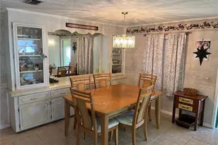 818 Jolanda Cir, Venice, FL 34285 - Photo 9