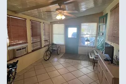 818 Jolanda Circle, Venice, FL 34285 - Photo 25