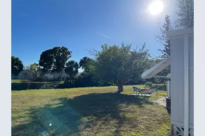 818 Jolanda Circle, Venice, FL 34285 - Photo 7