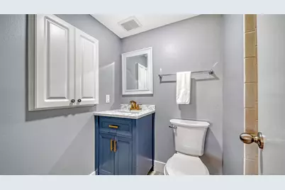 708 Tamiami Trail S #308, Venice, FL 34285 - Photo 21