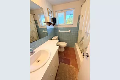 551 E Seminole Drive, Venice, FL 34293 - Photo 15