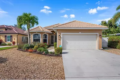 728 Serata Street, Venice, FL 34285 - Photo 3