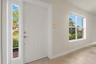 13222 Huerta St, Venice, FL 34293 - Photo 7