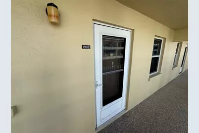 1400 Tarpon Center Drive #206, Venice, FL 34285 - Photo 3