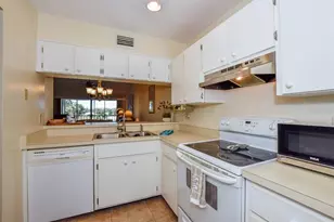 437 Cerromar Ln, Venice, FL 34293 - Photo 23